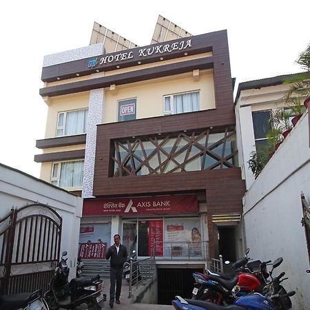 Oyo 8132 Hotel Kukreja Déhrádún Exteriér fotografie