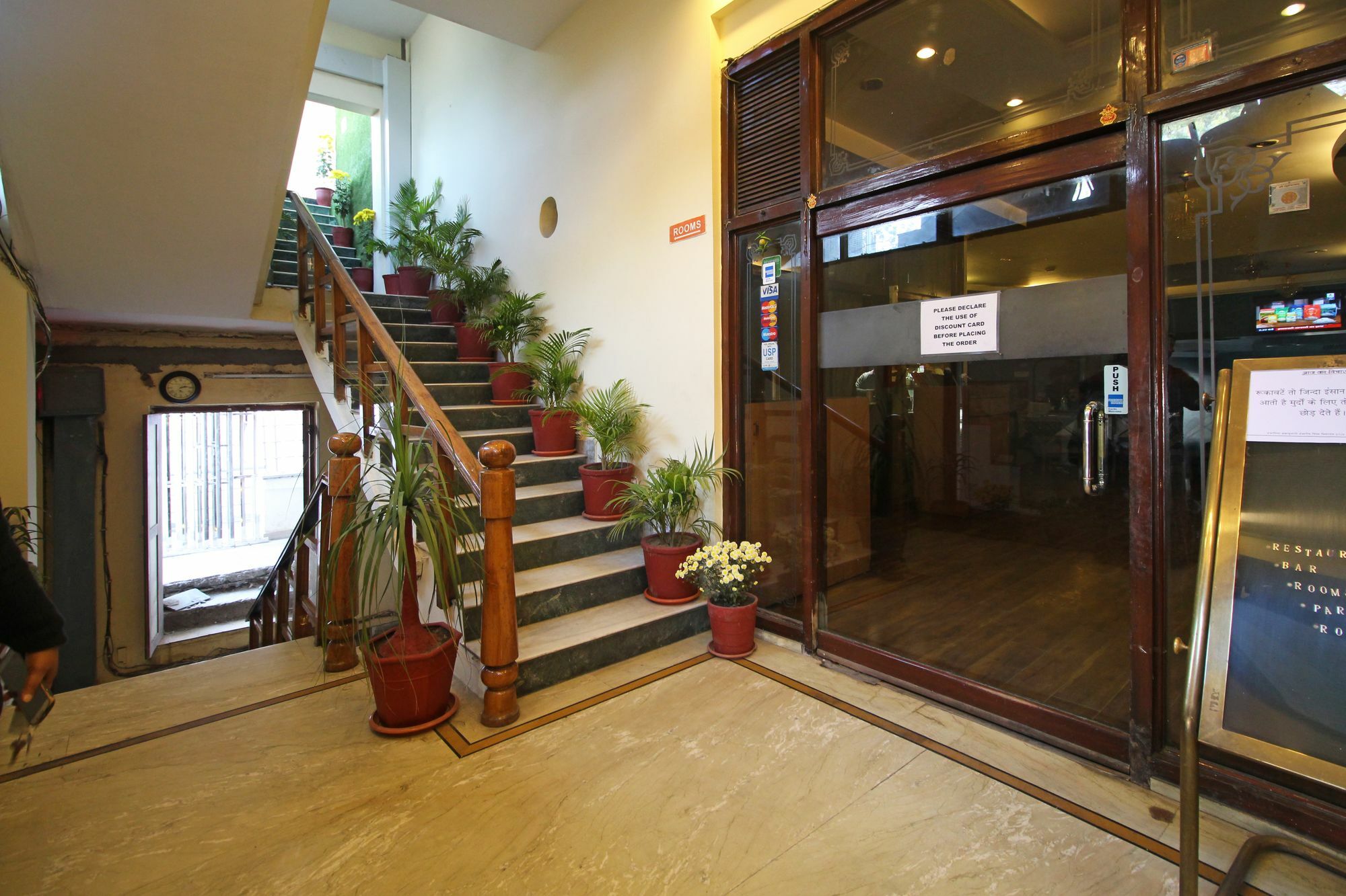 Oyo 8132 Hotel Kukreja Déhrádún Exteriér fotografie
